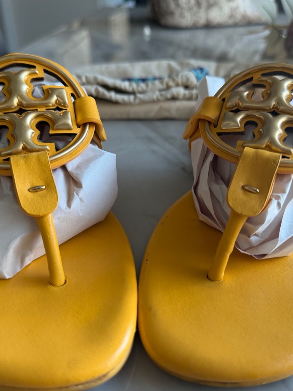 Authentic Tory Burch sandal size 8 women’s - Picture 3 of 10